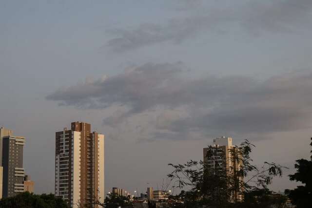 Com m&aacute;xima de 37&ordm;C, calor&atilde;o predomina em todo MS nesta quarta