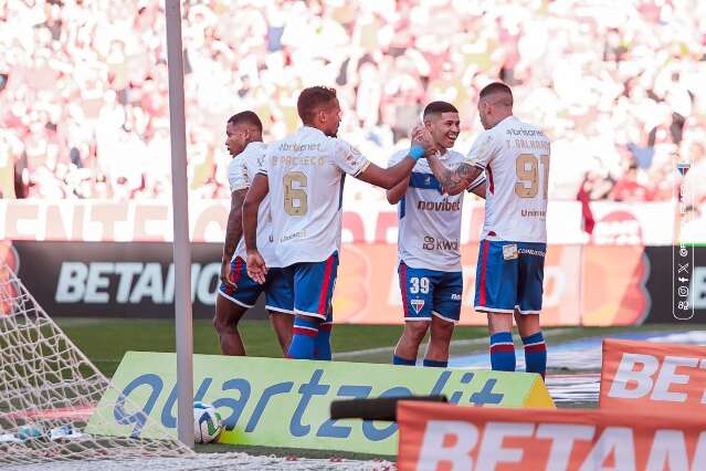 Com gol de p&ecirc;nalti, Fortaleza vence Internacional por 1 a 0 no Brasileir&atilde;o