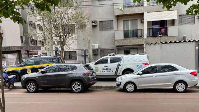 Ladr&atilde;o invade condom&iacute;nio, entra em im&oacute;vel, furta carro de PRF e leva ao Paraguai