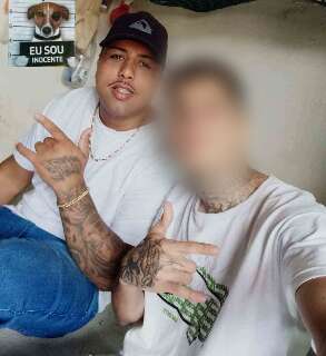 Preso é pego com celular dentro de presídio após postagens nas redes sociais