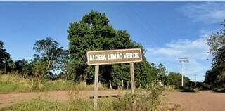 Entrada da Aldeia Limão Verde no município de Amambai (Foto: Reprodução/Rádio Terena)
