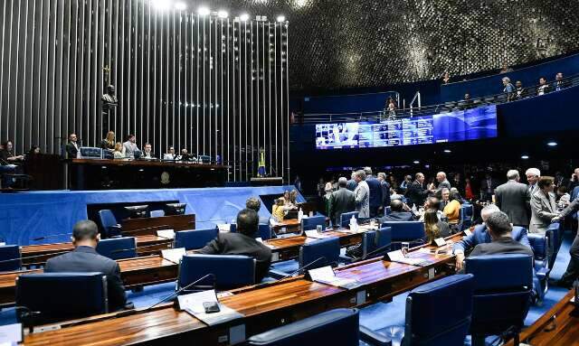 Senado aprova MP que aumenta sal&aacute;rio m&iacute;nimo e amplia isen&ccedil;&atilde;o do Imposto de Renda