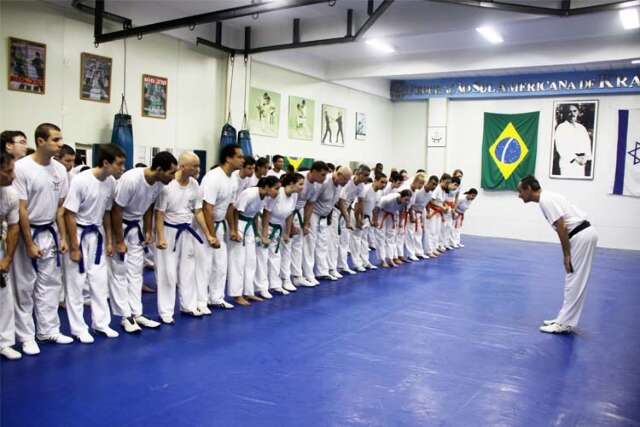 Aul&atilde;o de Krav Maga dar&aacute; treinamento de defesa pessoal voltado a mulheres