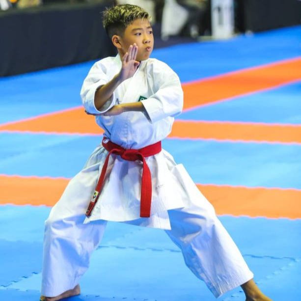 Karateca de 12 anos fica na 5ª colocação em competição no Chile