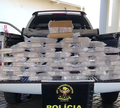 Homem &eacute; preso ao transportar R$ 2,8 milh&otilde;es em coca&iacute;na para o PR