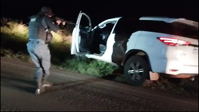 Motorista Abandona Toneladas De Maconha Na Ms Interior