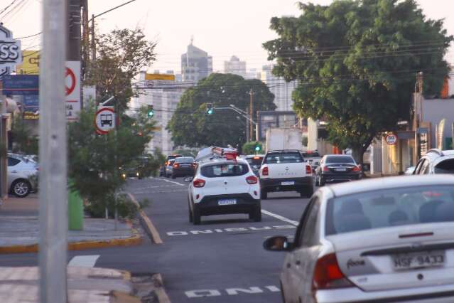 Oito meses ap&oacute;s inaugurado, rotina de acidentes &eacute; relatada em corredor de &ocirc;nibus