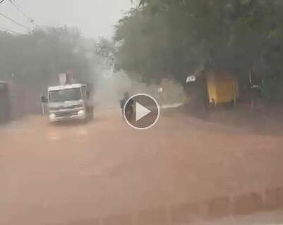 Temporal alaga ruas e invade apartamentos em condomínio de Campo Grande