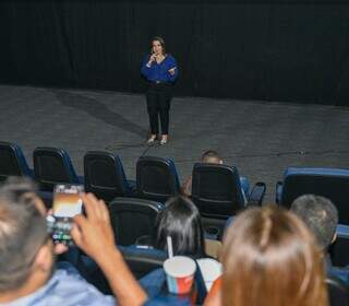 Prefeita Adriane Lopes durante evento de lançamento de documentário (Foto: Divulgação)