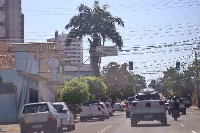 Juiz desconsidera a&ccedil;&atilde;o e mant&eacute;m obra de corredor de &ocirc;nibus na Rua Bahia