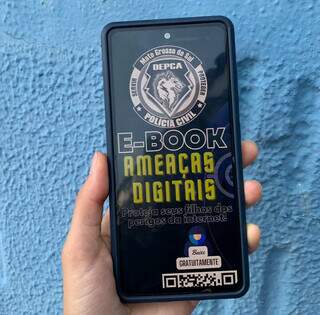 Pol&iacute;cia lan&ccedil;a e-book gratuito com dicas para combater crimes na internet