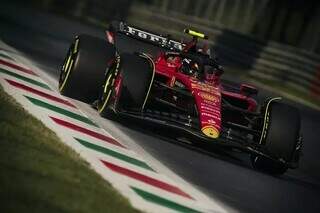 Carlos Sainz na classificação para o GP da Itália, em Monza (Foto/Ferrari/Twitter)