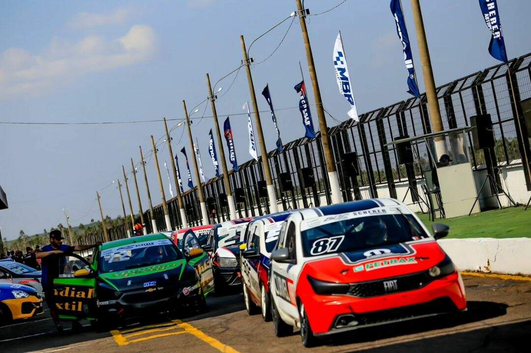 Marcas Brasil Racing tem duas corridas da quarta etapa neste sábado 