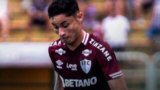 Diogo Barbosa comemora gol marcado diante o Fortaleza. (Foto: Marcelo Gonçalves/Fluminense)