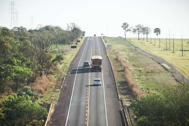 Governo mira a concess&atilde;o de quase 900 km de rodovias estaduais e federais em MS