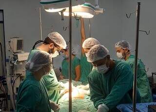 Cirurgia de doação de órgãos (Foto: Divulgação/ Secretaria de Estado de Saúde)