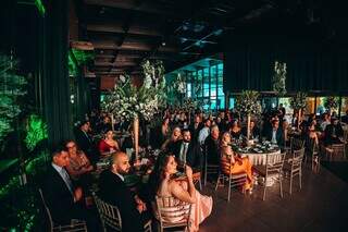 O evento reuniu diretores, colaboradores, convidados de honra e autoridades na noite de 6 de setembro de 2023, no Buffet Yotedy, em Campo Grande, Mato Grosso do Sul.(Foto : Divulgação)