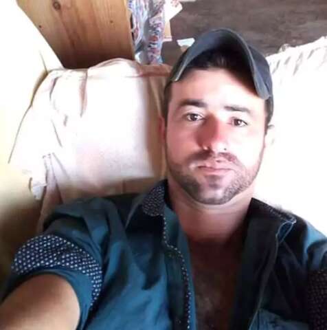 Fam&iacute;lia pede ajuda para encontrar homem desaparecido h&aacute; 9 dias