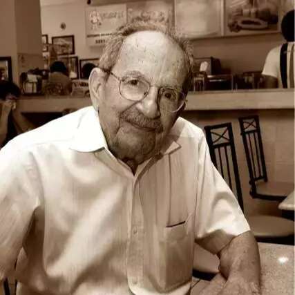 Aos 98 anos, fundador do Thomaz Lanches morre em Campo Grande