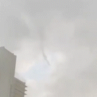 Antes de destruição, moradores registraram "tornado" formando no céu de Corumbá