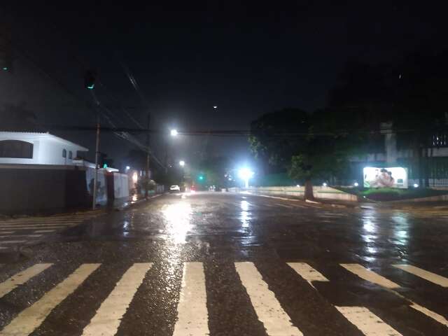 Chuva come&ccedil;a a aparecer na noite de domingo em Campo Grande