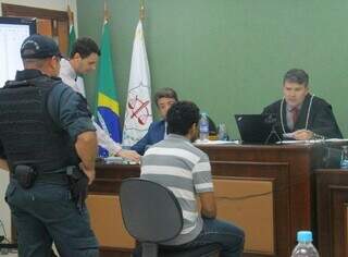 José durante julgamento nesta manhã em Chapadão do Sul (Foto: O Chapadense News)