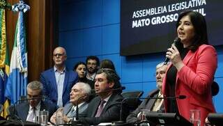 Ministra Simone Tebet discursando sobre a Rota Biocêanica na Alems (Foto: Alex Machado)