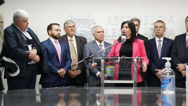 Temer &eacute; homenageado e Simone Tebet garante recursos para a Rota Bioce&acirc;nica