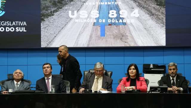 Rota Bioce&acirc;nica une PT, MDB e PSDB em um mesmo discurso no Estado