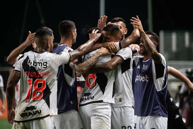 Vasco vence Am&eacute;rica-MG e deixa o rebaixamento do Brasileir&atilde;o