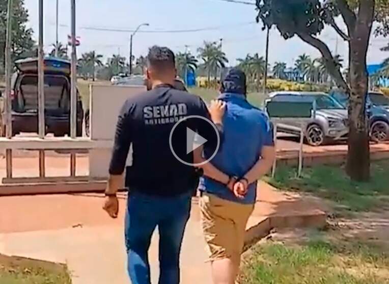 Brasileiro capturado após passar dez anos foragido é expulso do Paraguai
