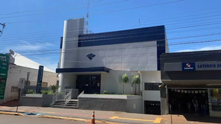 Fachada da Receita Federal, em Dourados. (Foto: Arquivo)