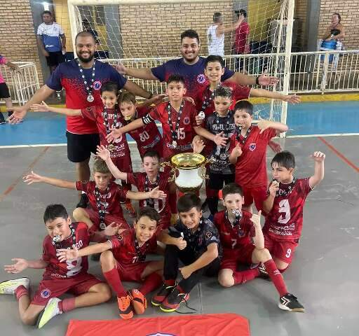 Escolinha Bayern e Chelsea Brasil conquistam estaduais de futsal 