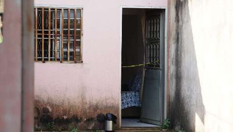 Desconhecido bate palmas, pede um copo d'água e esfaqueia porteiro 