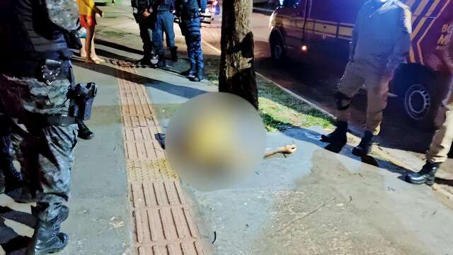 Homem &eacute; baleado no abd&ocirc;men e morre na Vila Ipiranga