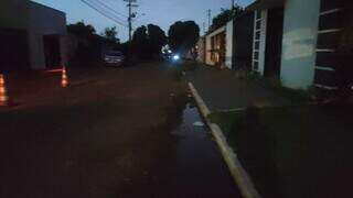 Rua sem energia no bairro Paulo Coelho Machado, em Campo Grande (Foto: Direto das Ruas)