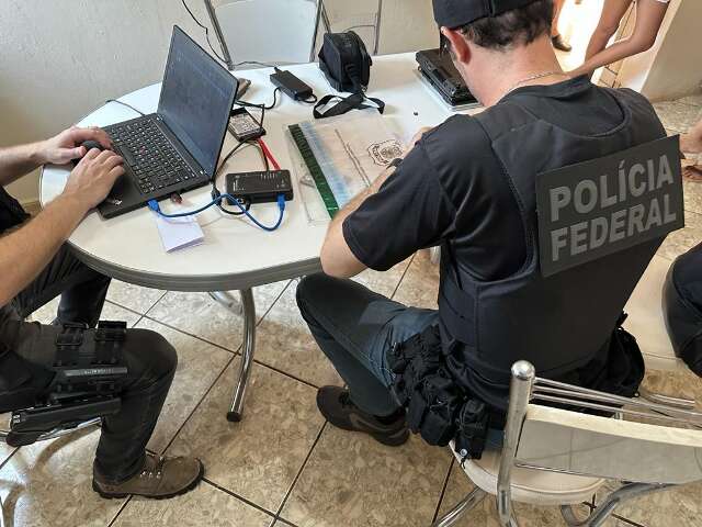 Ped&oacute;filo &eacute; preso pela Pol&iacute;cia Federal com imagens de abuso sexual de crian&ccedil;as 