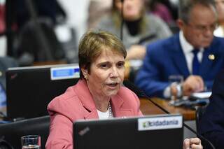 Em pronunciamento à bancada, a senadora Tereza Cristina (Foto: Geraldo Magela/Agência Senado)