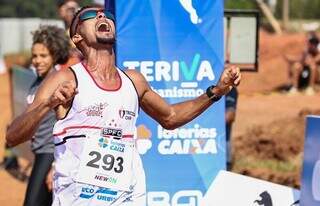 O corredor Fábio Jesus ficou em 4º lugar na competição em São Paulo (Foto: Wagner Carmo/CBAt)
