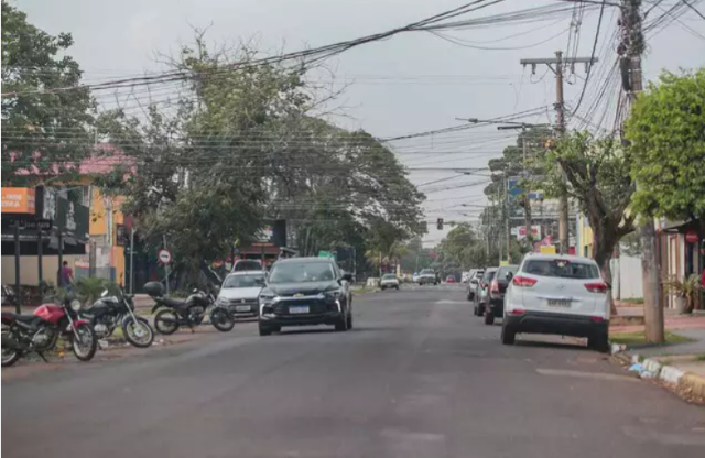 Concession&aacute;ria far&aacute; inspe&ccedil;&atilde;o ap&oacute;s quadra da Avenida Bom Pastor ficar no escuro 