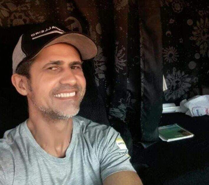 Motorista morto em acidente entre carretas era do Paraná e tinha 49 anos