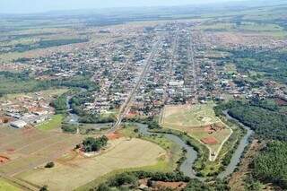 Vista aérea de Costa Rica, onde aconteceu homicídio. (Foto: Câmara Municipal de Costa Rica)