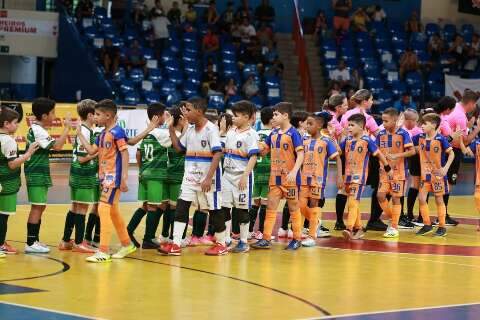 Agenda esportiva tem competi&ccedil;&atilde;o nacional de futsal, Liga Terr&atilde;o e basquete