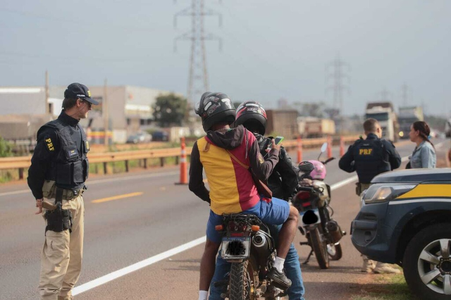 Opera&ccedil;&atilde;o da PRF registra 1.035 infra&ccedil;&otilde;es e 4 mortes em rodovias de MS