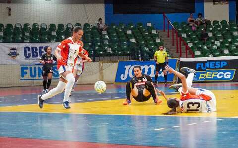 Serc/UCDB busca “vitória dupla” em SP para avançar na Liga Feminina de Futsal 