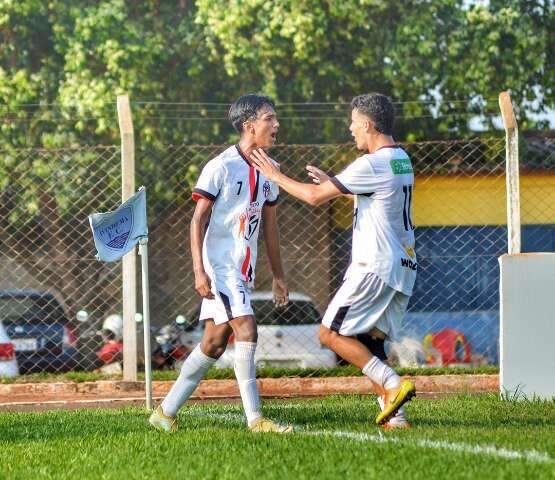 Estadual Sub-17 teve goleada de 7 a 0 e duas igualdades no placar 