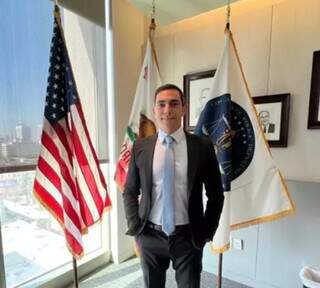 Delegado-geral, Roberto Gurgel, posa para foto em viagem aos EUA (Foto: Instagram/Reprodução)