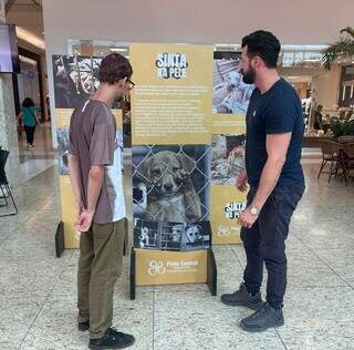 Exposi&ccedil;&atilde;o fotogr&aacute;fica busca expor maus-tratos contra animais