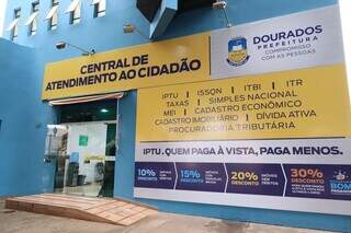 Central de Atendimento ao Cidadão de Dourados, onde débitos poderão ser negociados (Foto: Divulgação)