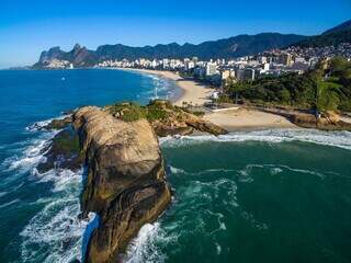 Praia do Arpoador: a promoção tem passagem de Campo Grande para o Rio de Janeiro (Foto: Reprodução)